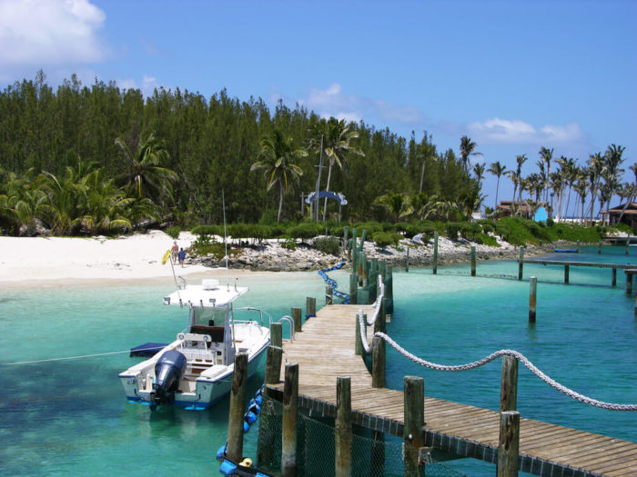 blue-lagoon-island-bahamas-paradise-island-beach-club